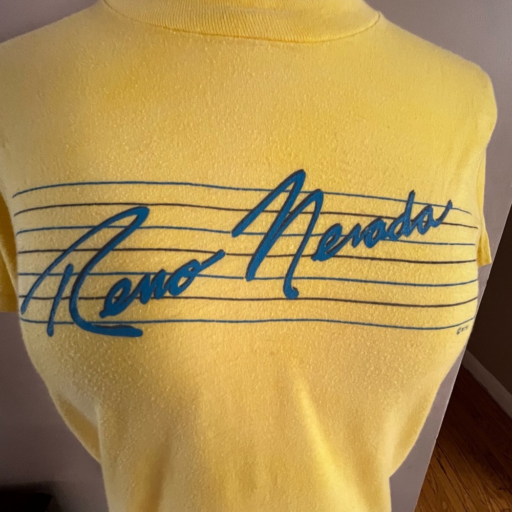 Yellow 'Cerro Nevado' Short Sleeve Tee